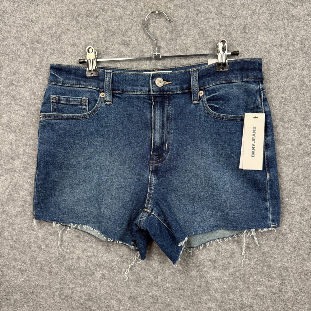 DKNY Jeans Womens Mid Rise Denim Shorts Medium Wash Raw Hem Size 27 DJSS8038